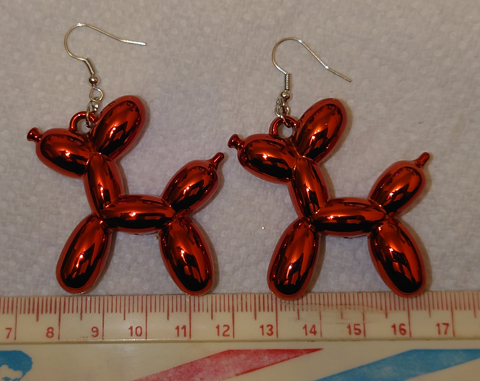 Balloon dog earrings - red photo