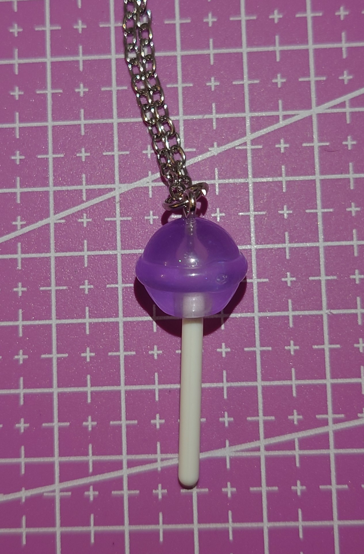 Lolly necklace - green – Lolly necklace - purple
